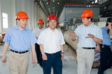2007年5月25日，時(shí)任全國(guó)政協(xié)常委、經(jīng)濟(jì)委員會(huì)副主任、中國(guó)包裝聯(lián)合會(huì)會(huì)長(zhǎng)石萬(wàn)鵬一行來(lái)公司視察