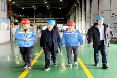 2024年 1月30日，浙江省經(jīng)信廳機(jī)關(guān)黨委二級(jí)巡視員孫自強(qiáng)蒞臨景興紙業(yè)開展歲末年初安全生產(chǎn)督導(dǎo)